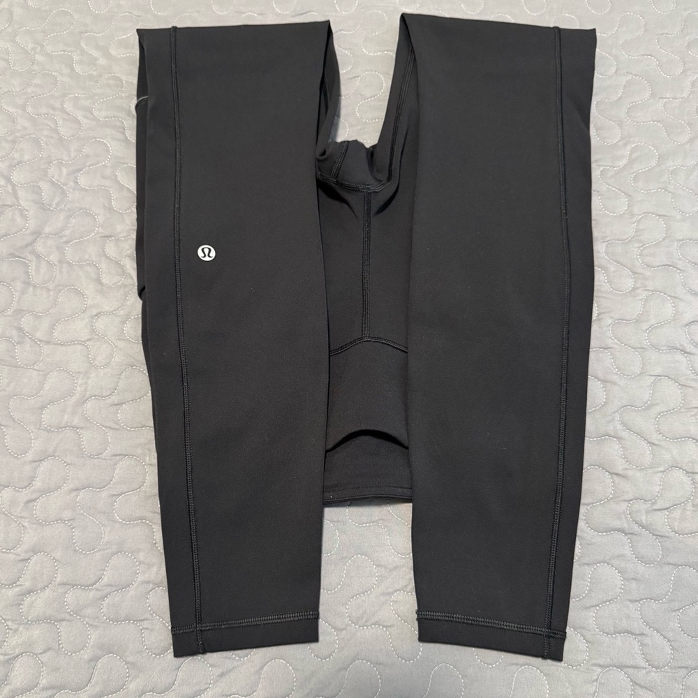 Lululemon Speed Up Tight 28” Brushed | Mid Rise | Gently Used CODE LW5BMUS - Picture 16 of 16